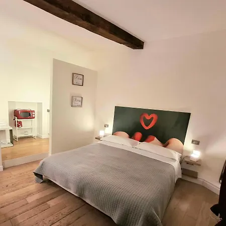 Apartment Parmigianino Nove *